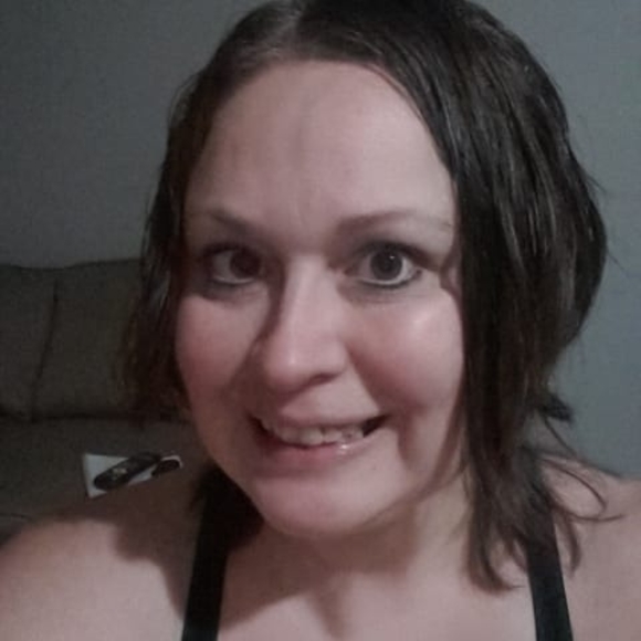 Meet your Posher, Leah - Picture 1 of 1